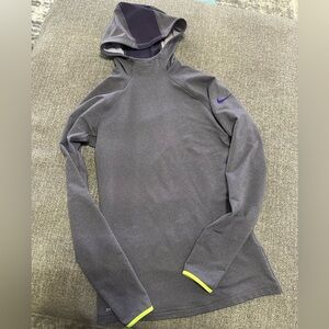 Nike Pro Hoodie Women’s 
Size Small